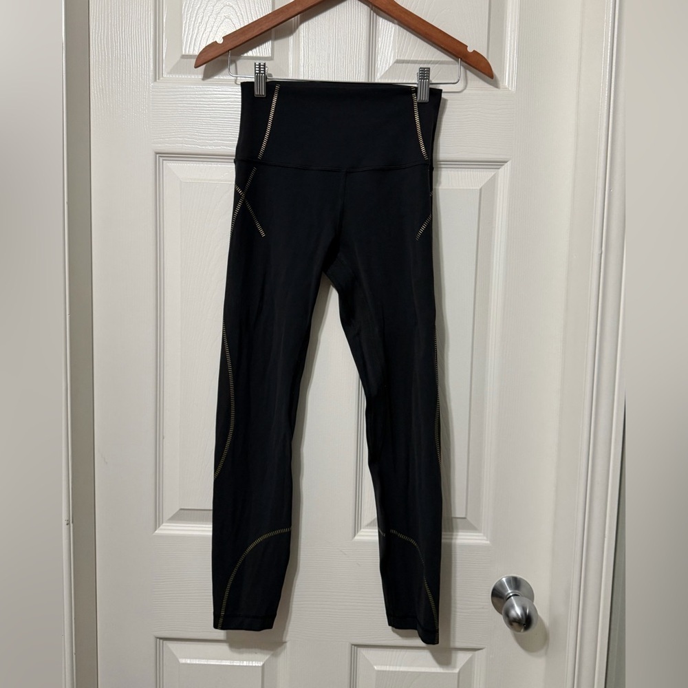 Lululemon align high rise pant size 6 euc